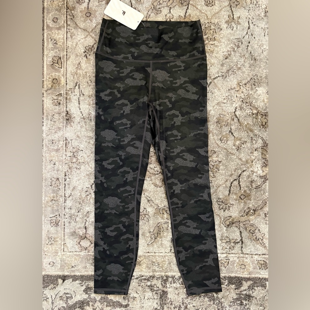 Fabletics Leggings Womens Small Gray Black Green Camo High Waisted Powerhold 7/8